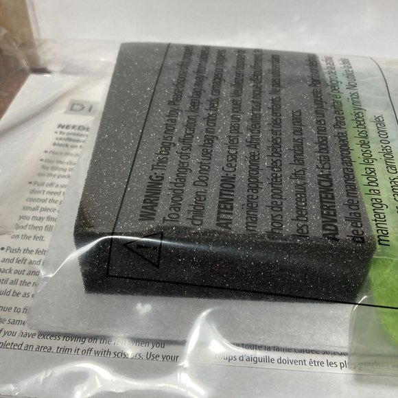 Dimensions Needle Felting Craft Felt Kit Butterfly 10" x 8" Printed Design Piece - Picture 10 of 13